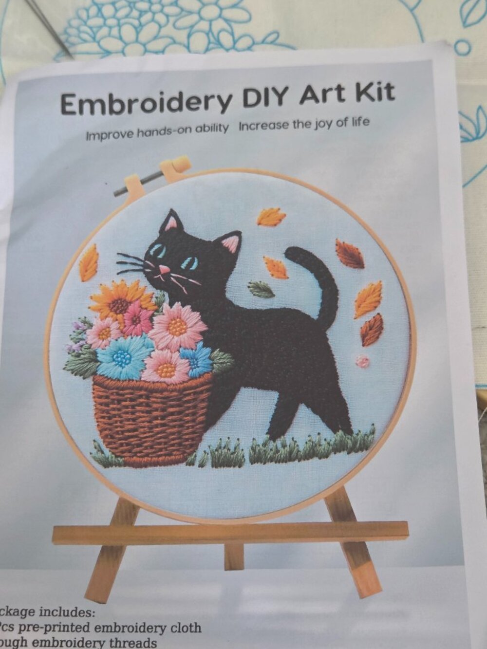 Flower Basket Cat Embroidery Kit